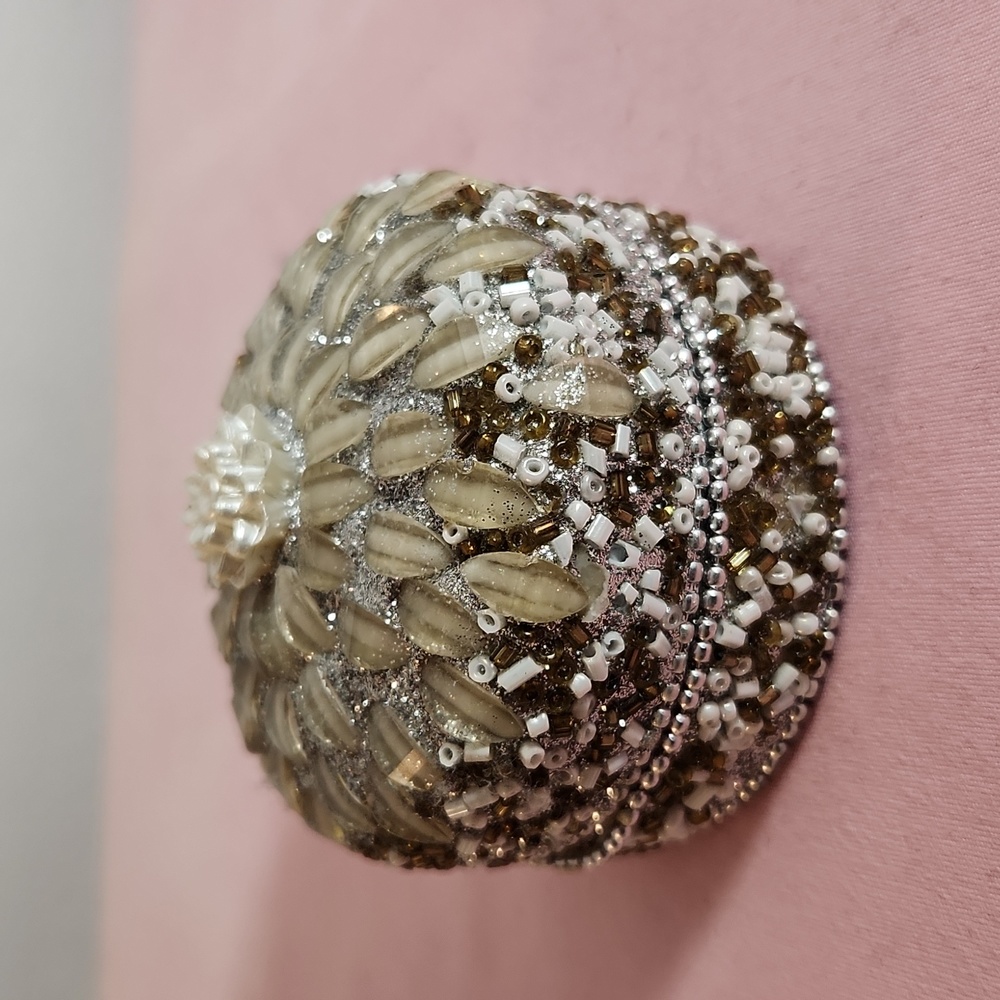 Vintage round shape beaded trinket box